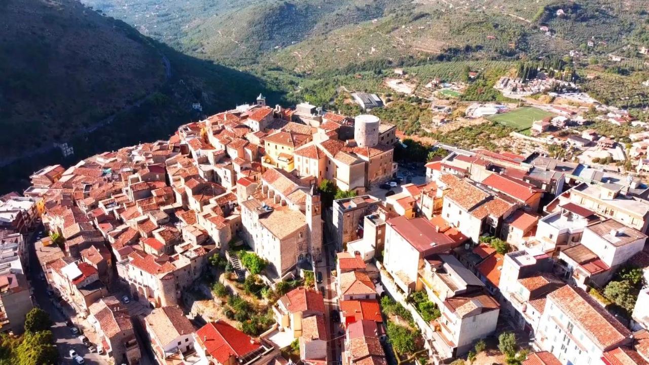 Casetta Porta Riore - Sonnino Casa Vacanze Buitenkant foto